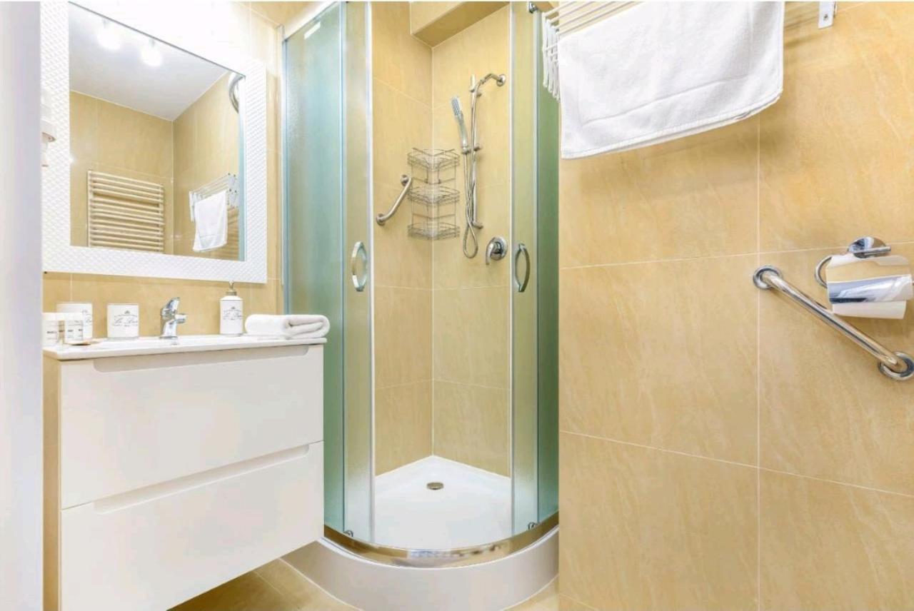 Flamingo ​Apartments Колобжег Экстерьер фото