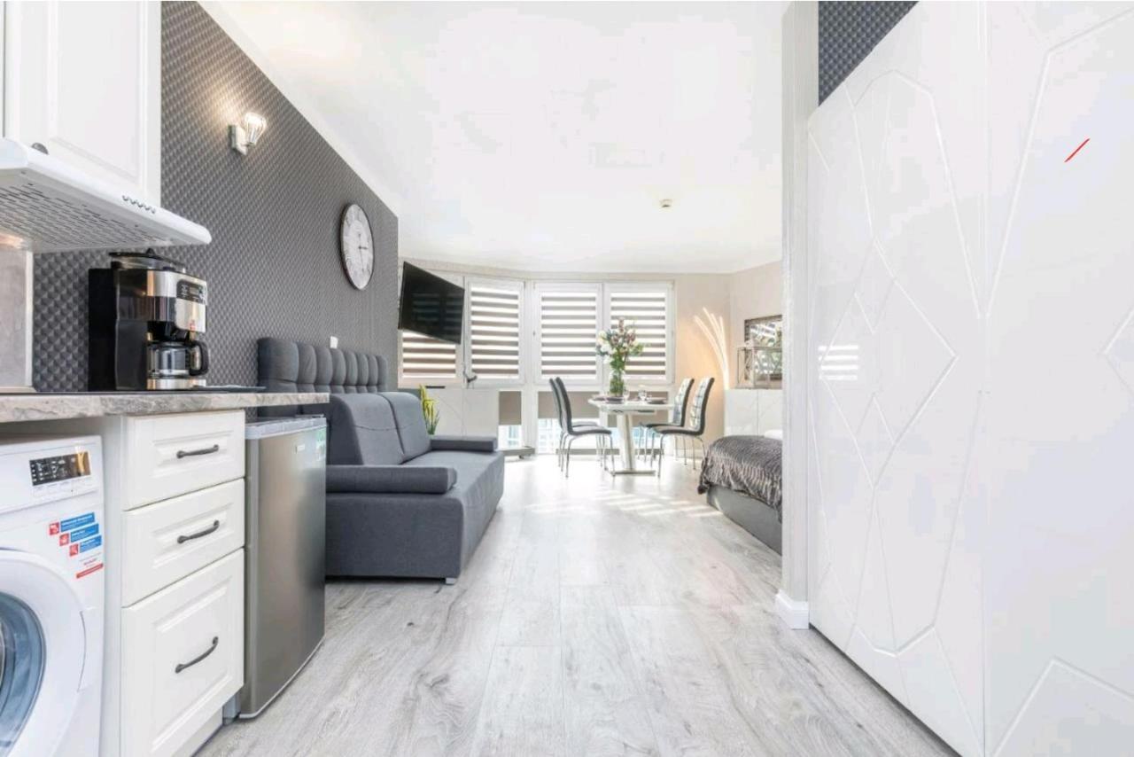 Flamingo ​Apartments Колобжег Экстерьер фото